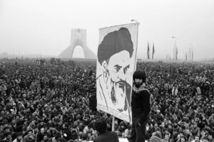 วาระครบรอบ 44 ปีแห่ง “การปฏิวัติอิสลามอิหร่าน” กับความท้าทายการเปลี่ยนผ่านระเบียบโลกใหม่